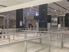 -奥利弗·雷金纳德·坦博国际机场