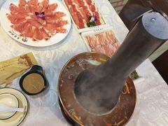 -羊家胡同·龙虾烧烤火锅(龙汇路店)