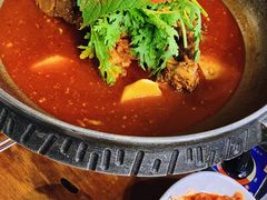 -喇喇排骨火锅·传统韩式脊骨汤(望京西园总店)