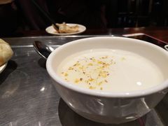 自制杏仁豆腐-姚记炒肝店(簋街店)