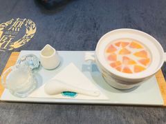 -燕庭·纯燕窝·甜品下午茶(南京西路店)
