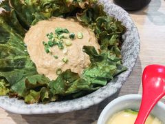 蟹黄沙拉-梅丘·寿司の美登利(银座店)