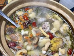 -威邵鸡煲(西华路总店)