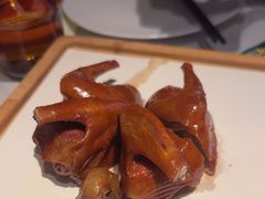 脆皮吊烧鸡-汤城小厨•粤菜•靓汤(金融街店)