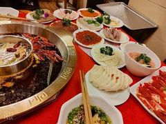 -山城年华老火锅(玉林店)