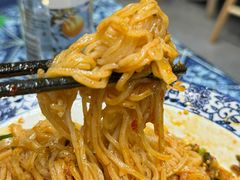-云南李记罐罐米线饵丝小吃(汉中门金鹰店)