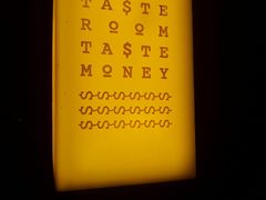 -TASTE ROOM Bar