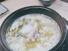 -灵芝妹子海鲜米线(香炉礁山姆店)