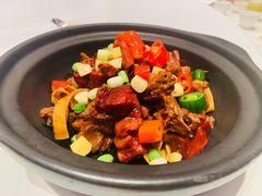 红烧肉和鸡肉-真爱中国餐馆·年华店(朱雀大街店)