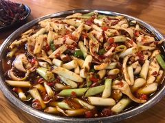 -邱金小炒·30 年盐帮江湖菜(自贡店)