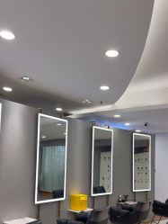 -八佰伴8008星级形象店