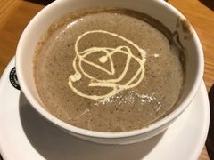 鲜野菌忌廉汤-MR.ROCKY洛奇先生RESTAURANT&BAR(宝安壹方城店)