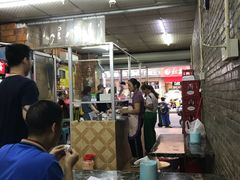 大堂-香港风味小吃店(中英街店)
