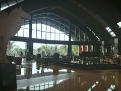 -三亚湾海居铂尔曼度假酒店