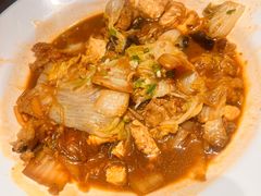 -东口码头·烧鸽子·鱼头泡饼·地方菜(金鹰悦城店)