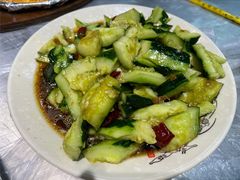刀拍黄瓜-小民大排档(光谷店)