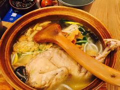 -刀小蛮半只鸡过桥米线(家乐福四元桥店)