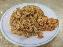 -鹤乡东北菜(崮山路店)