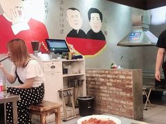 -马路牙子烧烤音乐酒馆(望京店)