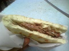腊牛肉夹馍-横切面-杨天玉腊牛羊肉