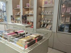 -好利来(七宝领展广场店)