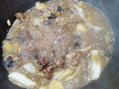 -哈尔滨东北铁锅炖(都督街店)