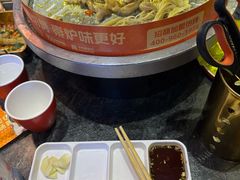 -秦炉烤肉(财富中心店)
