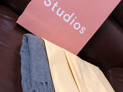 -Acne Studios(芮欧百货店)