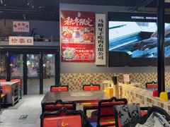 -马路牙子烧烤音乐酒馆(望京店)
