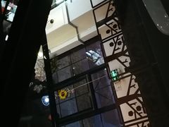 -然一素食餐厅(马利来广场店)