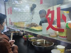 -覃肥叔桂林米粉(粮道街店)