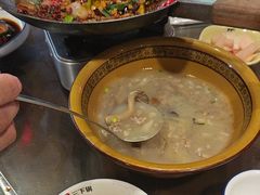 -富正毅三下锅·湘西韵味(天门山索道店)