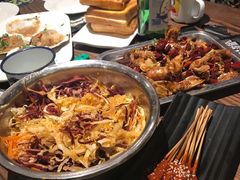 -喝丢一只鞋辣炒海鲜小烧烤(三八广场店)