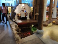 -花溪雨·森林餐厅(石基店)