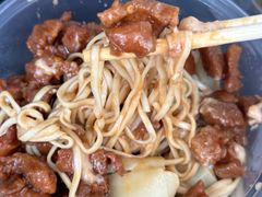 辣肉面-四如春食府
