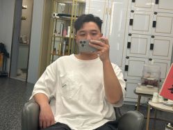 -即型男士理发工作室