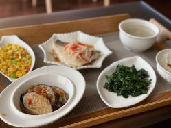 -贝美月子中心(半坡店)