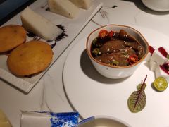 -姜君·千岛湖鱼头馆(浦东大道店)