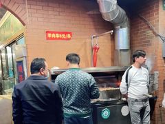 -维吾尔餐厅(宜山路店)