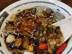 -黑白电视长沙小吃(悦汇城店)