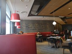大堂-必胜客(新中纬店)