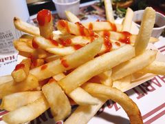 -The Habit Burger Grill 哈比特汉堡(复兴soho店)