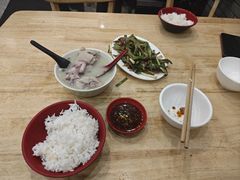 -雷祖芳老妈蹄花店