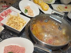 -一席地·本地鸡窝·杭帮鸡火锅(萧山银隆百货店)