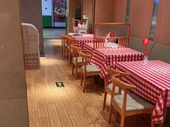 露天位-西贝(吴江路湟普汇店)