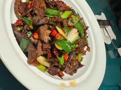 腊牛肉-呷湘厨·鱼汤捞饭·剁椒鱼头·辣椒炒肉(国家会展中心店)
