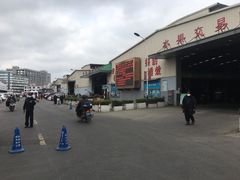 -七宝蔬菜农副产品综合交易市场-停车场