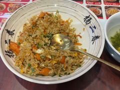 -扬二春炒饭(国庆路总店)