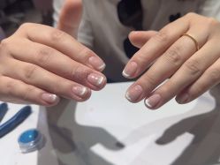 -丽心自助美甲美睫