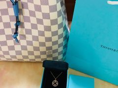 -Tiffany & Co.蒂芙尼
(广州太古汇店)